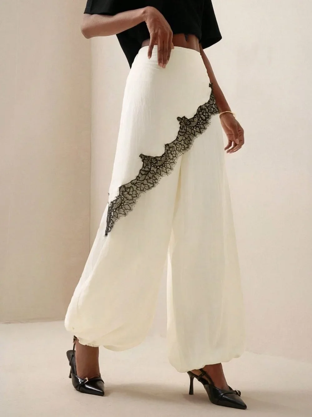 Apricot Casual Women's Contrast Lace Loose Wide Leg Pants